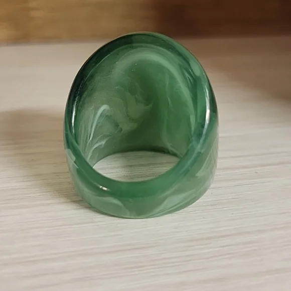 🔥LAST ONE🔥 JADE SWIRL BOLD DOME RING, METAL FREE - Picture 5 of 6